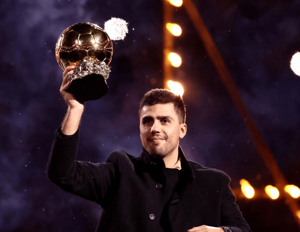 周薪22万英镑！罗德里示好皇马或只为索要高薪，曾有望拿曼城顶薪